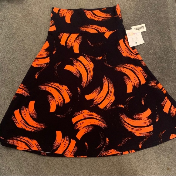 LuLaRoe Dresses & Skirts - NWT Lularoe Azure size M.